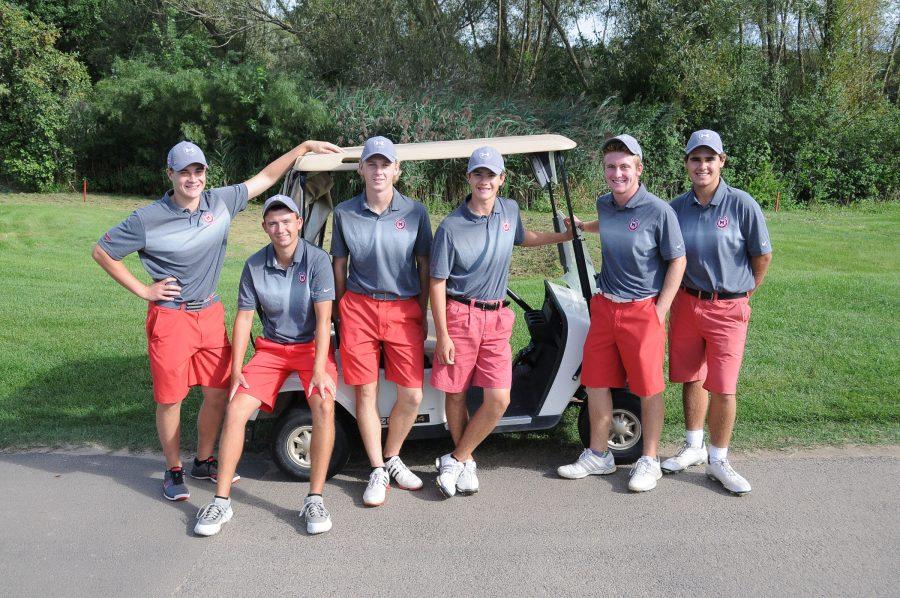 Boys Golf Wins Sectionals, Goes to State