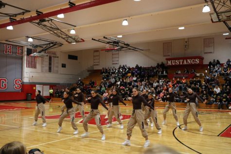The Mundelein Dance Team performs their hip-hop routine, ‘Dior’, a mix of “Bodak Yellow” by Cardi B, “Tom Ford” by Jay-Z, “Dior” by Pop Smoke, and “Billie Eilish” by Armani White.